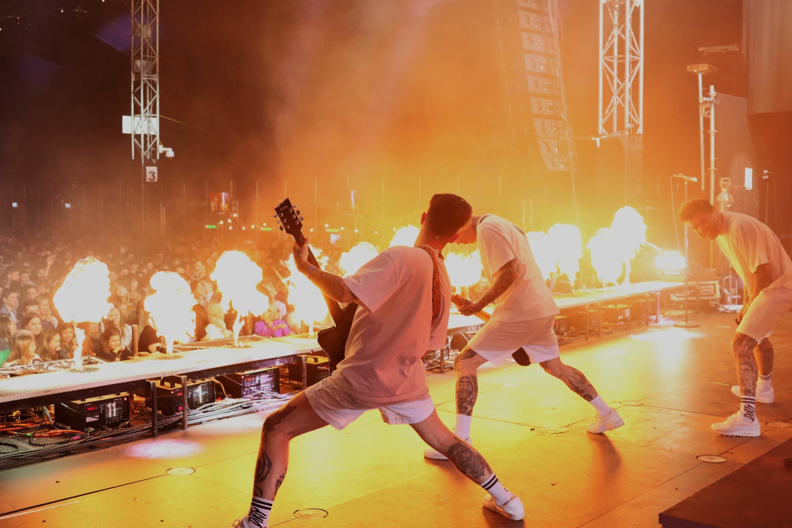 The Dirty Daddies     (13)